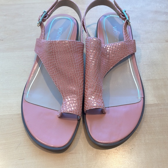 Vionic Women’s Peach Lizard Sandals Size 8 NEW NEVER WORN!!!!! - Picture 5 of 10